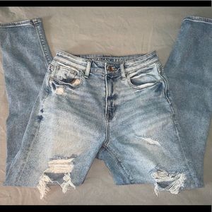 american eagle mom jeans
